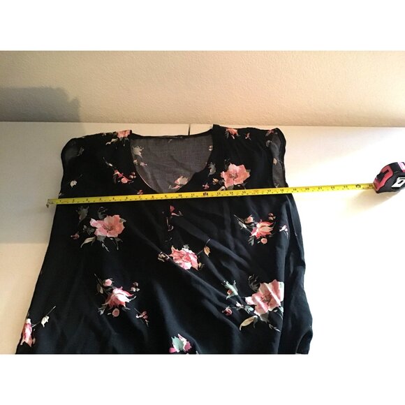 ABERCROMBIE & FITCH WOMENS BLACK FLORAL SHORT SLEEVE LIGHT WEIGHT TOP SIZE SMALL - Picture 4 of 5